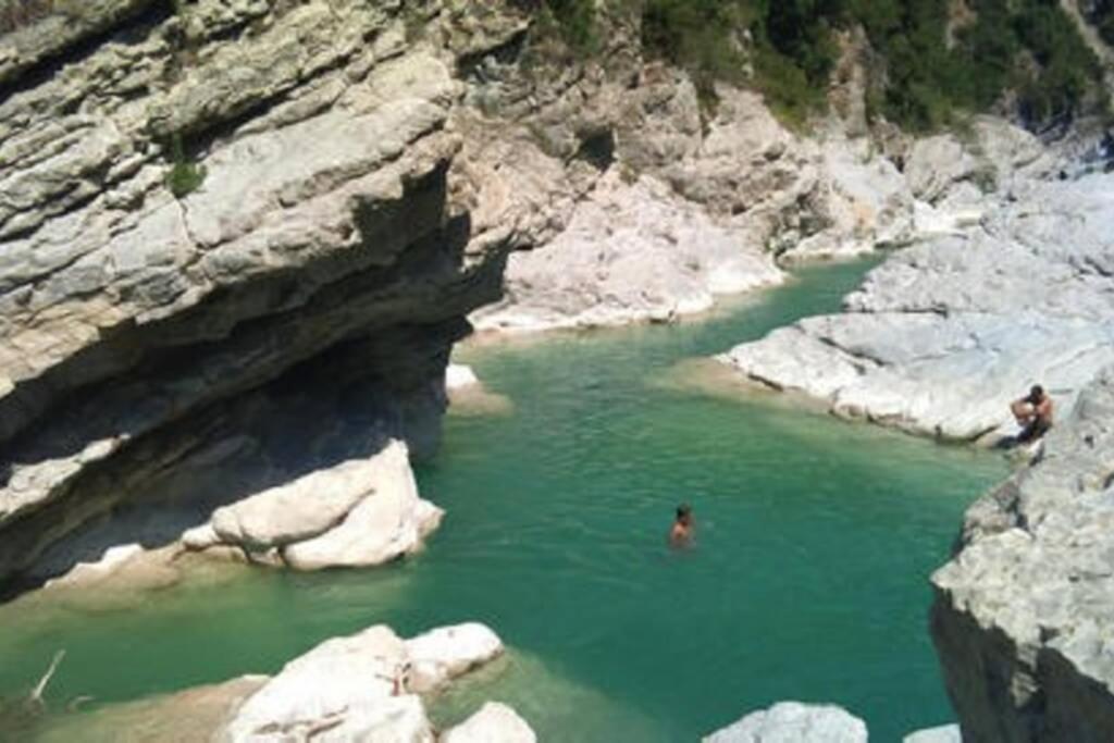 Joli Studio Entre Mer Et Montagne Proche De Nice Bouyon Dış mekan fotoğraf