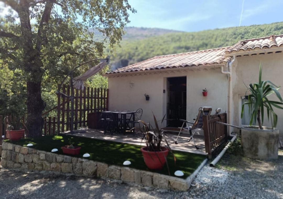 Joli Studio Entre Mer Et Montagne Proche De Nice Bouyon Dış mekan fotoğraf